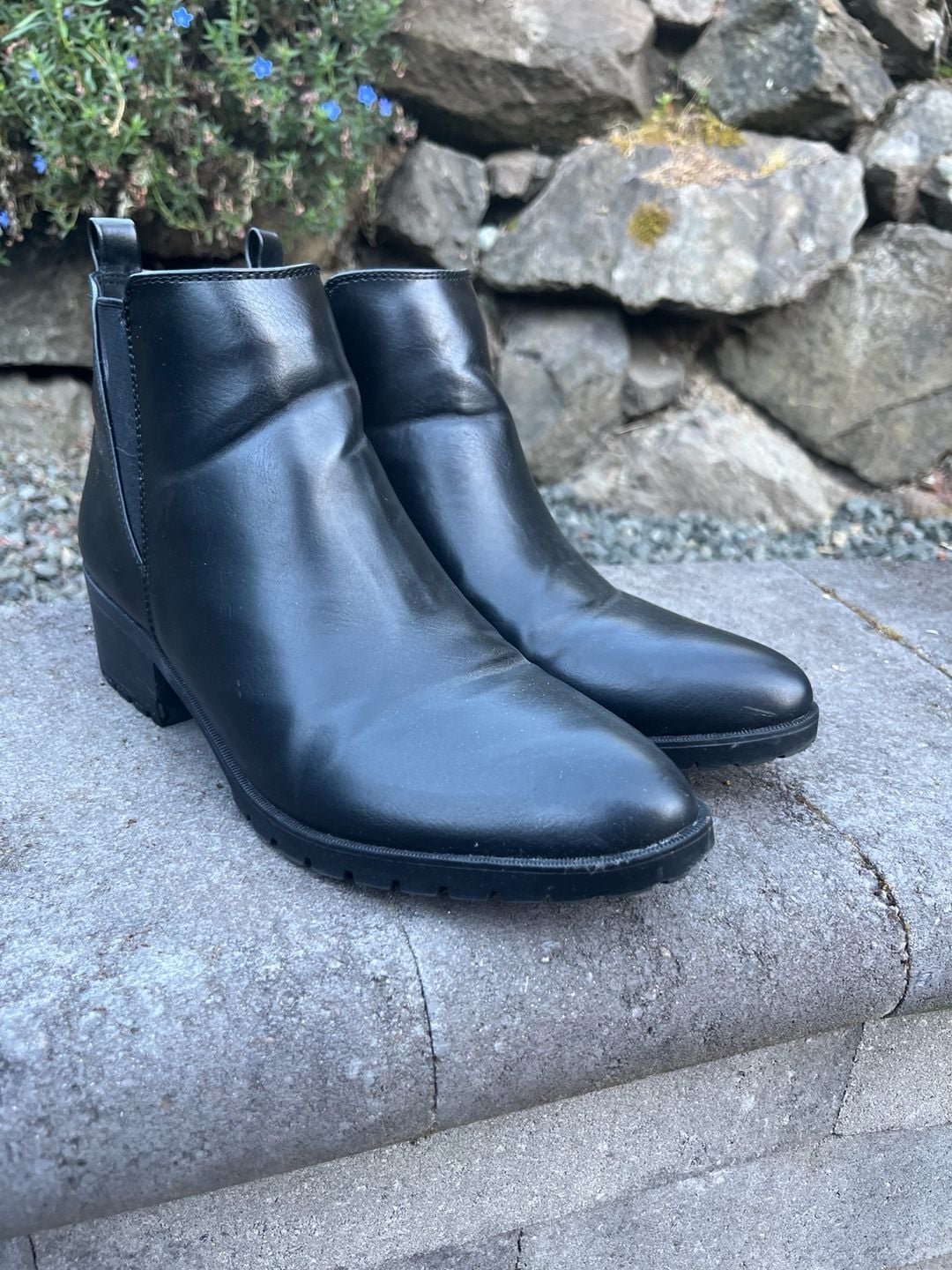 Black Faux Leather Chelsea Ankle Boots 2