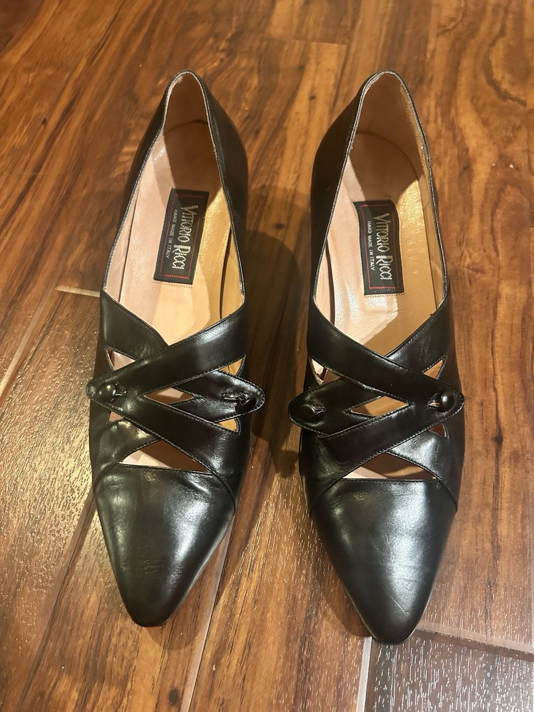 Vittorio Ricci Vintage Black Leather Pointed Toe Cutout Heels Size 9.5B 2