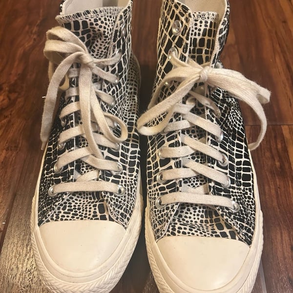 Converse Chuck Taylor All Star High Top Egret Black Canvas Shoes Women’s 8.5