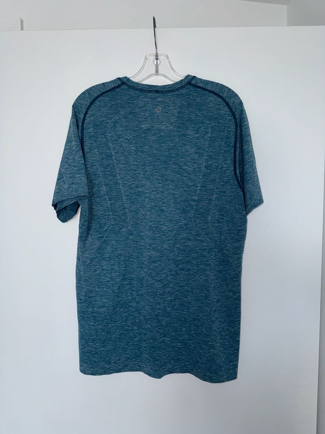 Lululemon Metal Vent Tech Short Sleeve Shirt Blue Space Dye 4