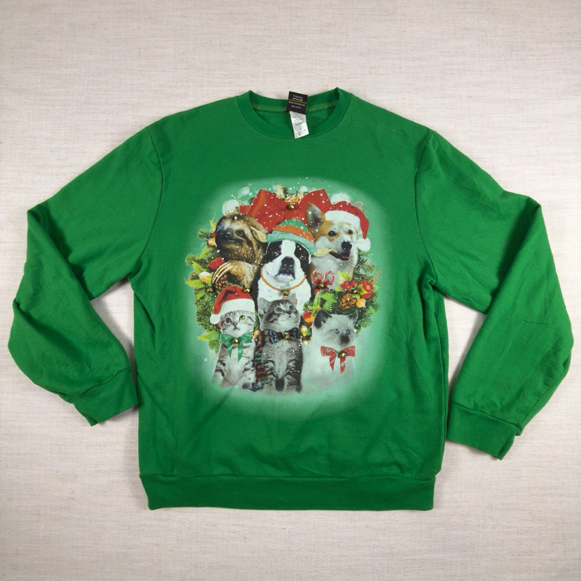 Fifth Sun Christmas Animal Wreath Sweatshirt Size L 2