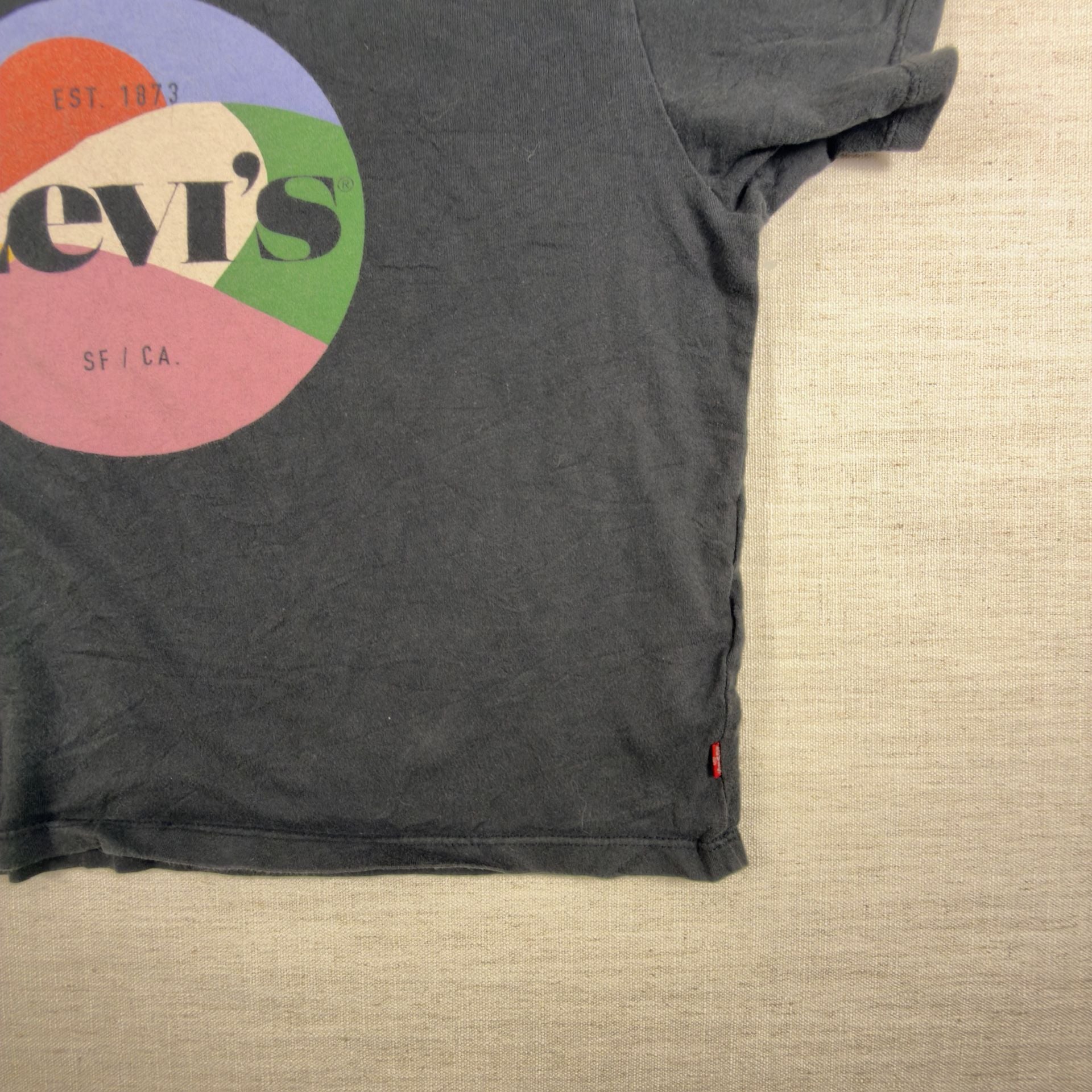 Levi's Graphic Logo Crop T-Shirt Size M 3