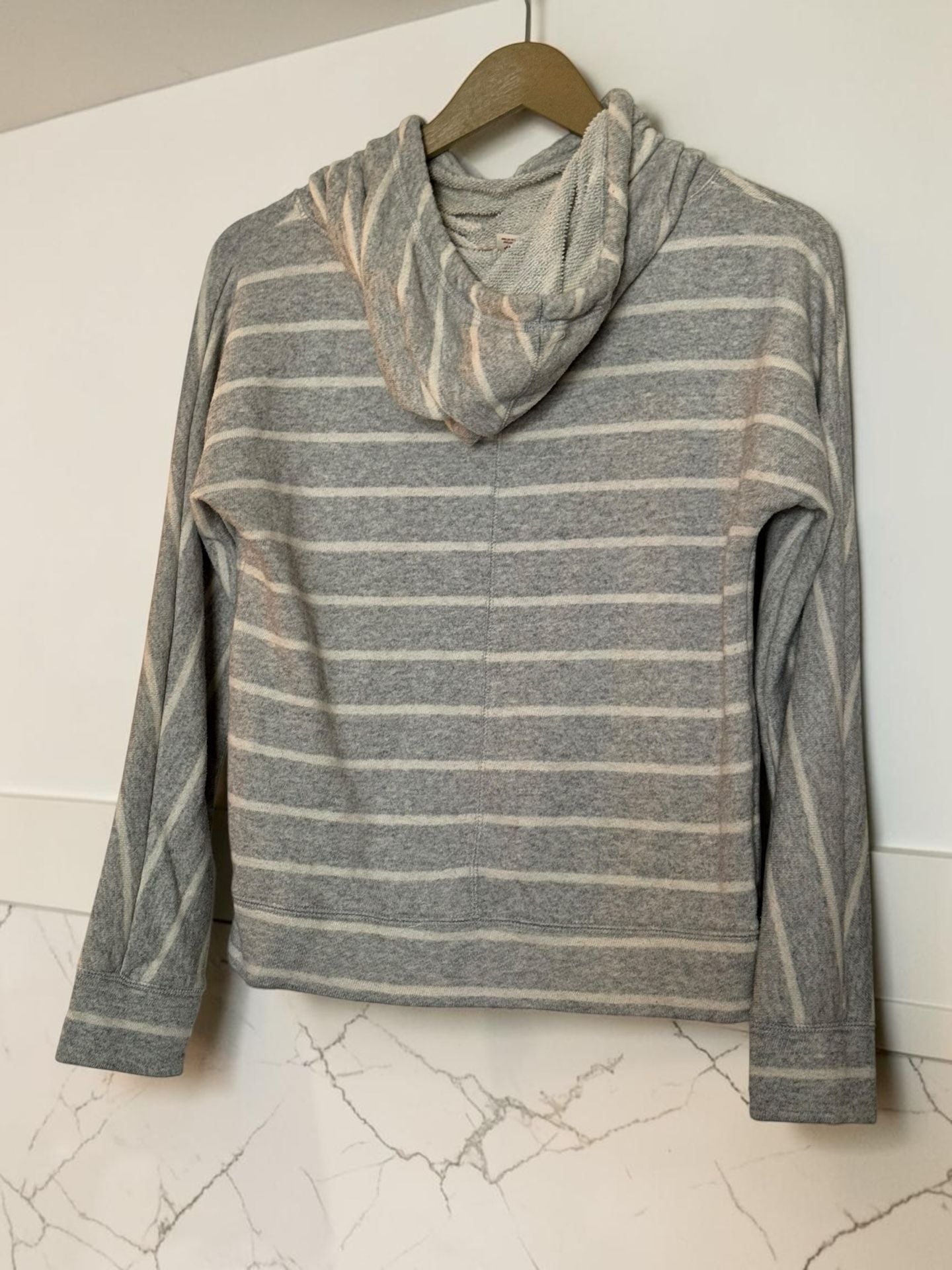 Mossimo Supply Co. Striped Pullover Hoodie Gray White XS can fit up to a Small 3