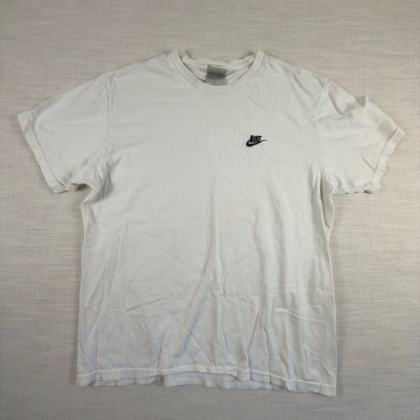 Nike Vintage Embroidered Swoosh T-Shirt White Size Large