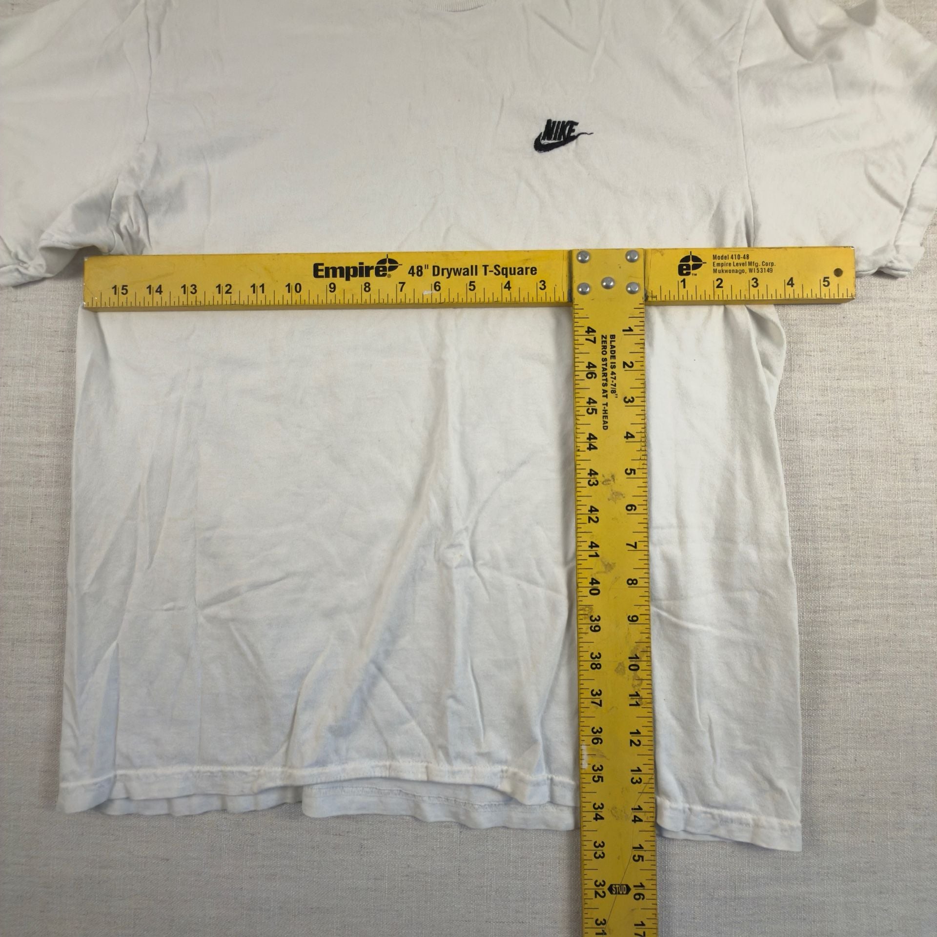 Nike Vintage Embroidered Swoosh T-Shirt White Size Large 8