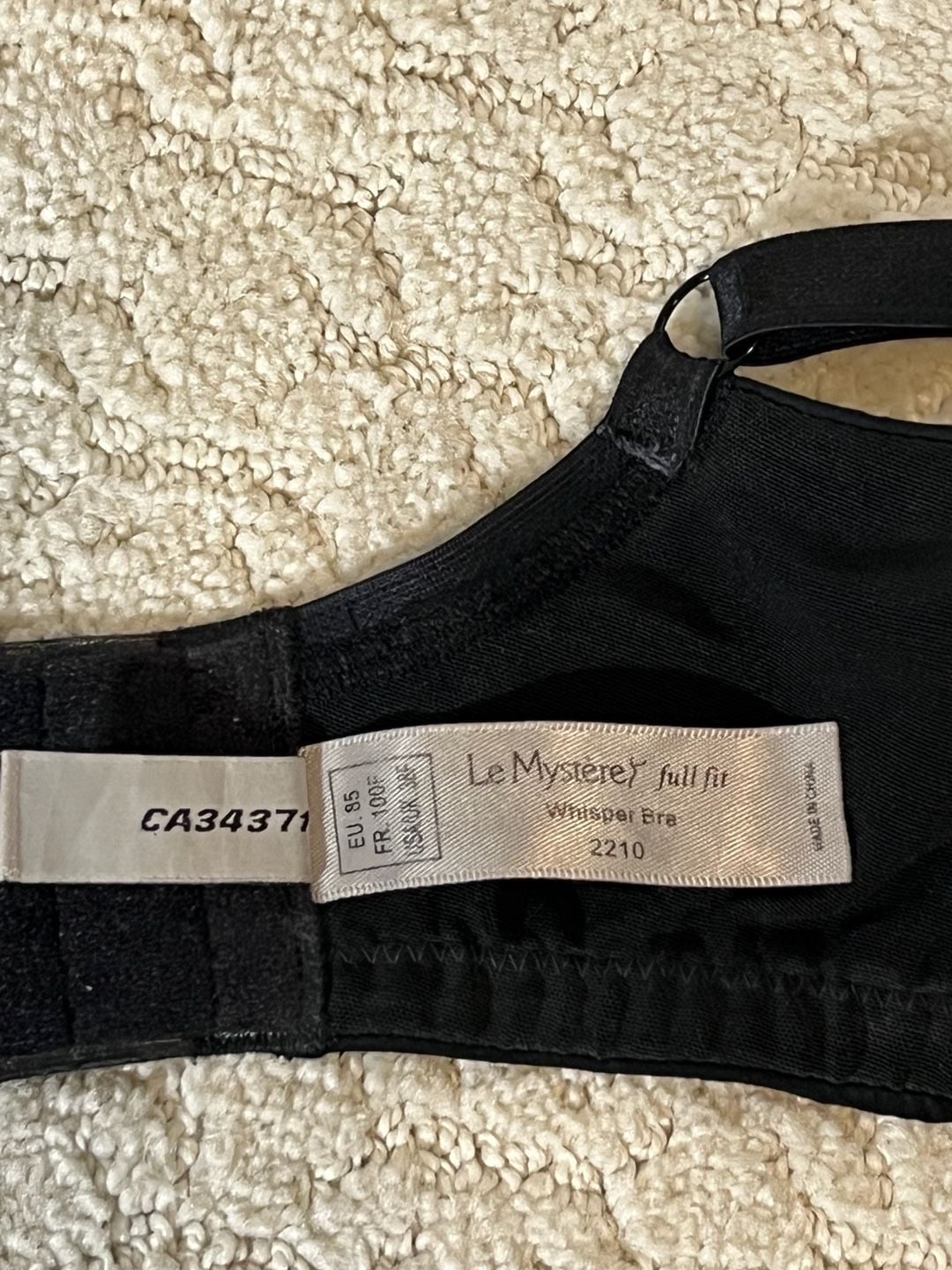 Le Mystere Whisper Bra 2210 Full Fit Black Size 38F 4