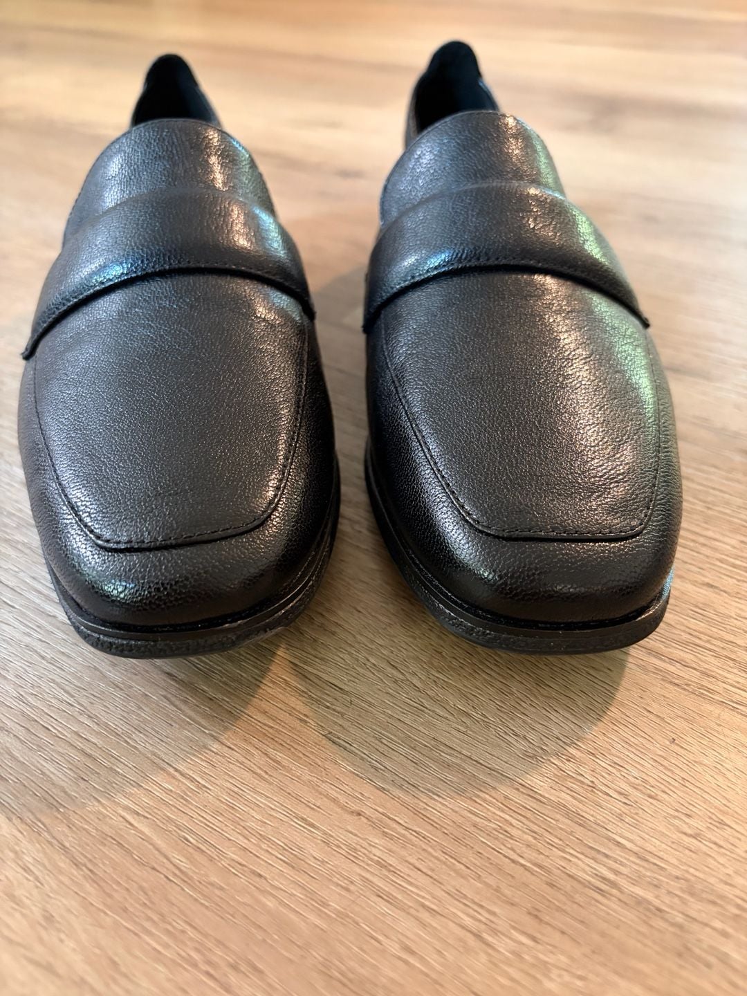 Cole Haan Black Leather Trinnie soft Loafers size 9 new without box 3