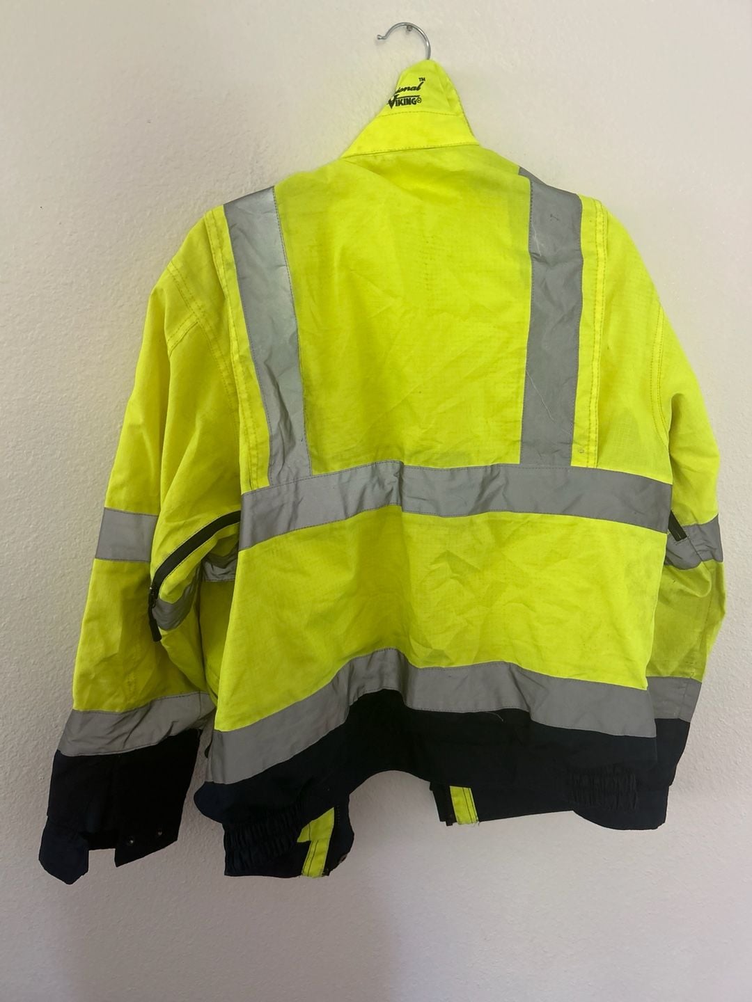 Professional Viking High Visibility Safety Jacket 3