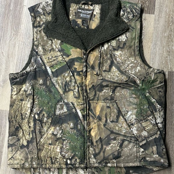 Realtree Collection by Steelton Workwear Camo Sherpa Lined Vest XL