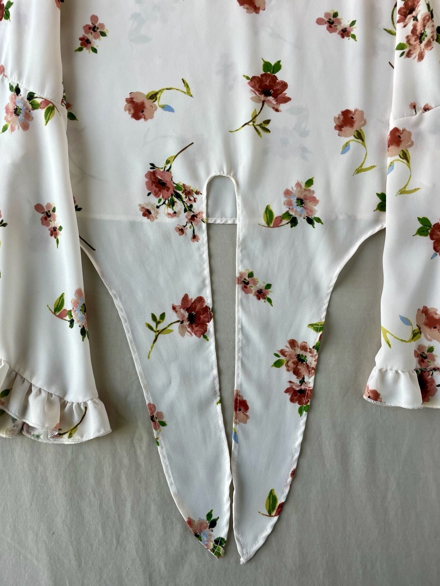 Altard State Floral Print Tie-Front Ruffle Sleeve Blouse Size M 4
