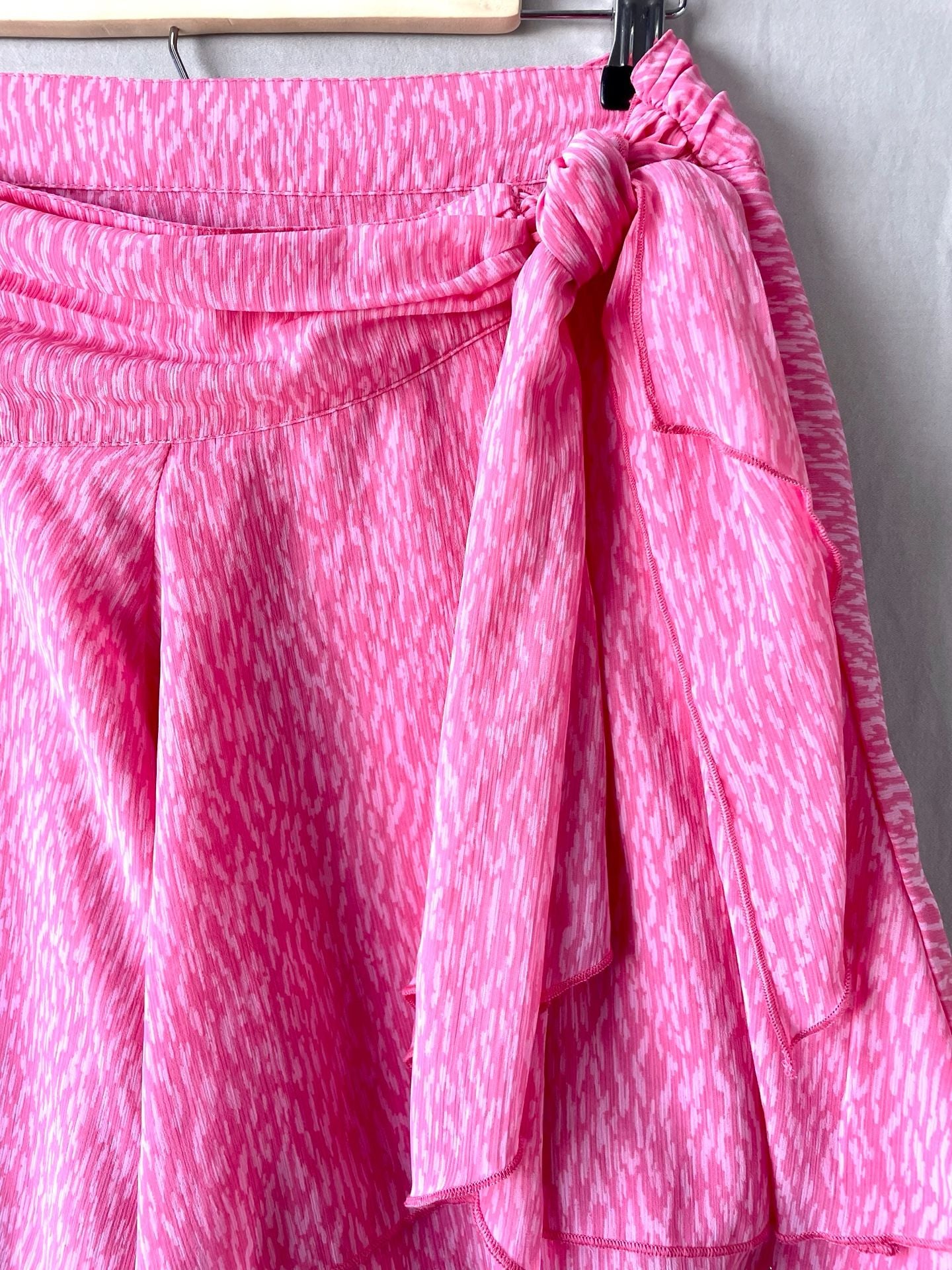 Aerie Pink Patterned Ruched Tie-Front Mini Skirt Size M 3