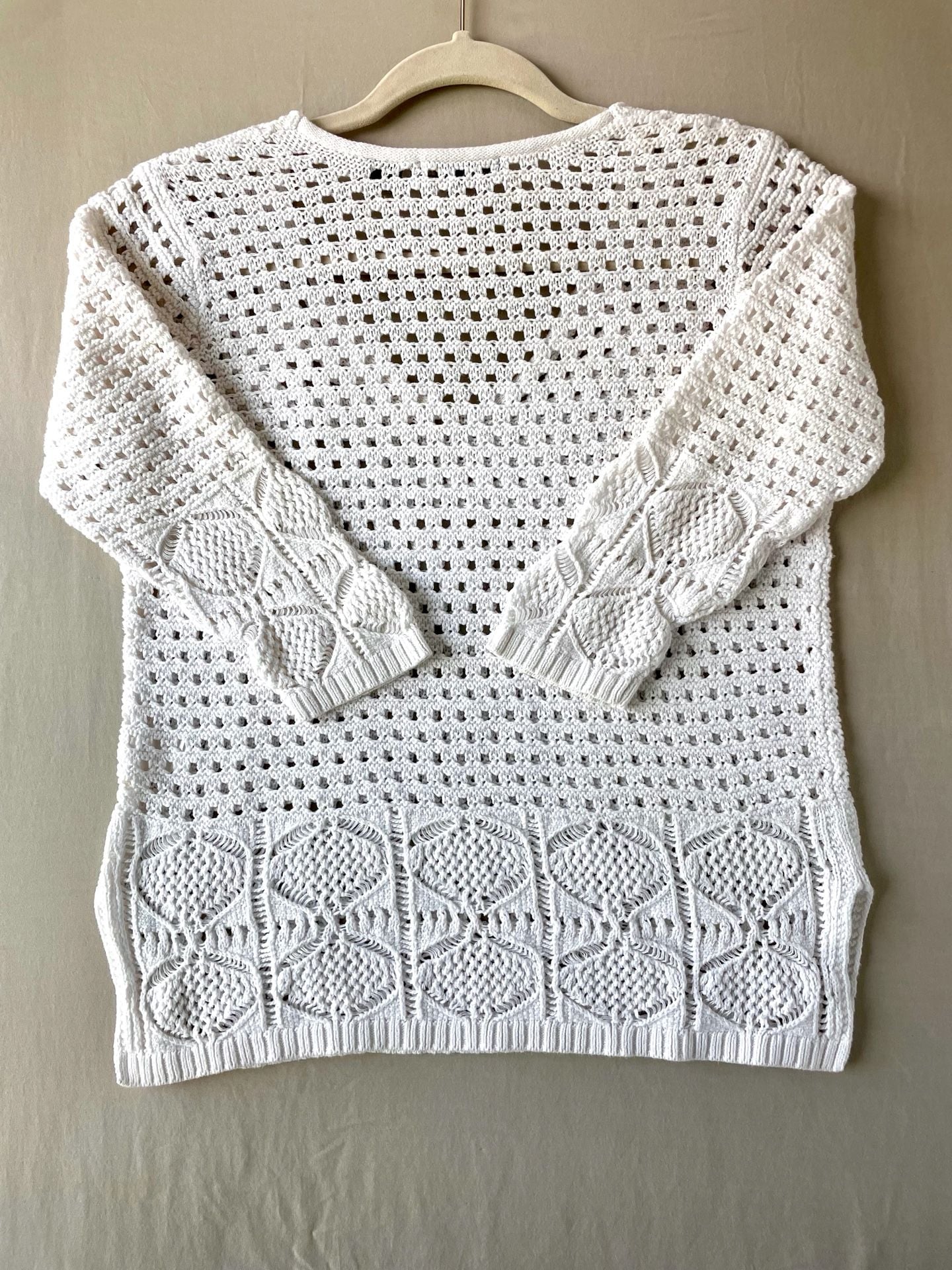 100% Cotton Jeanne Pierre Women's White Crochet Knit V-Neck Sweater Size M 8