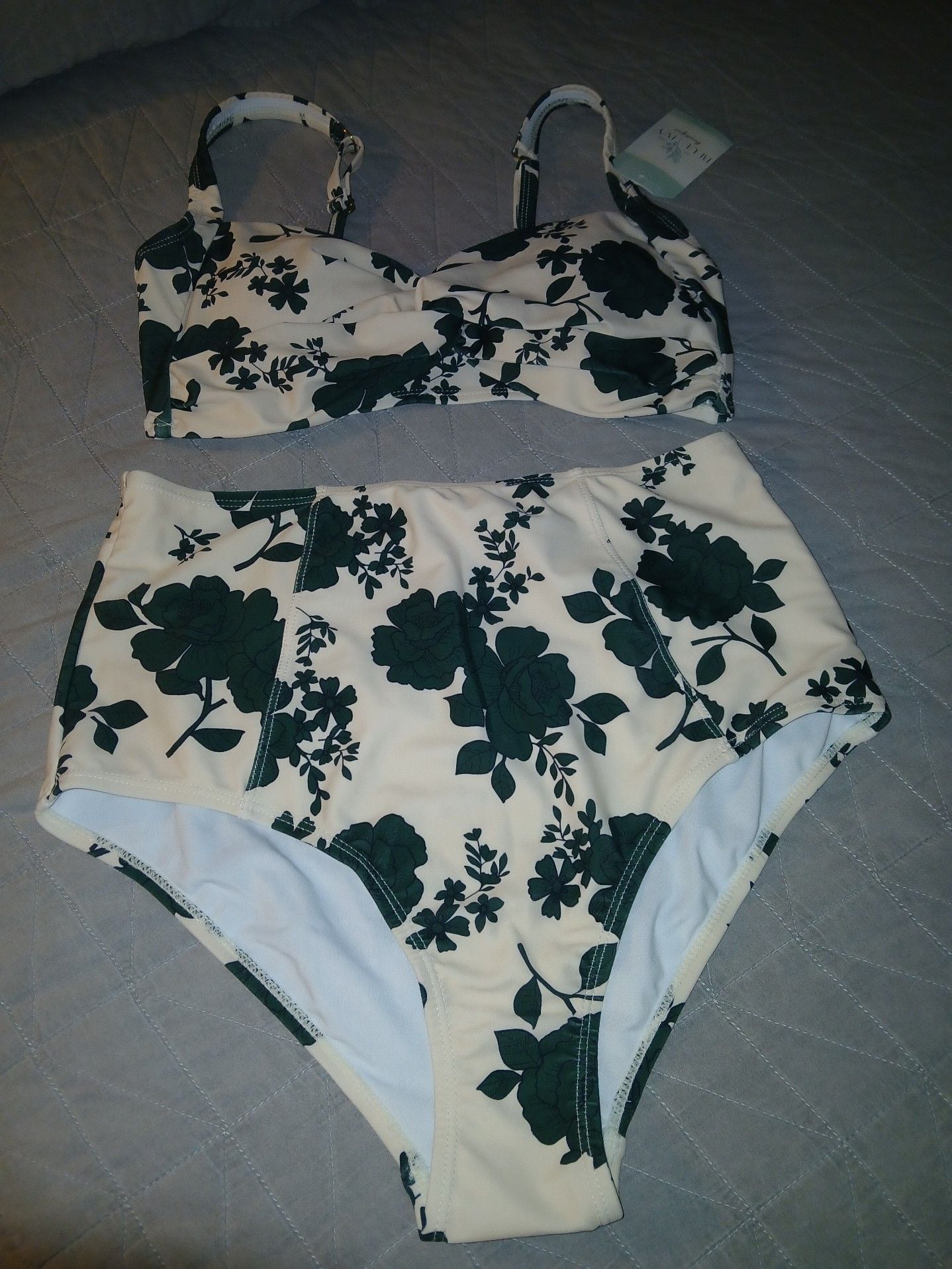 Blue Ivy Boutique Floral High Waisted Bikini Set Size L 2