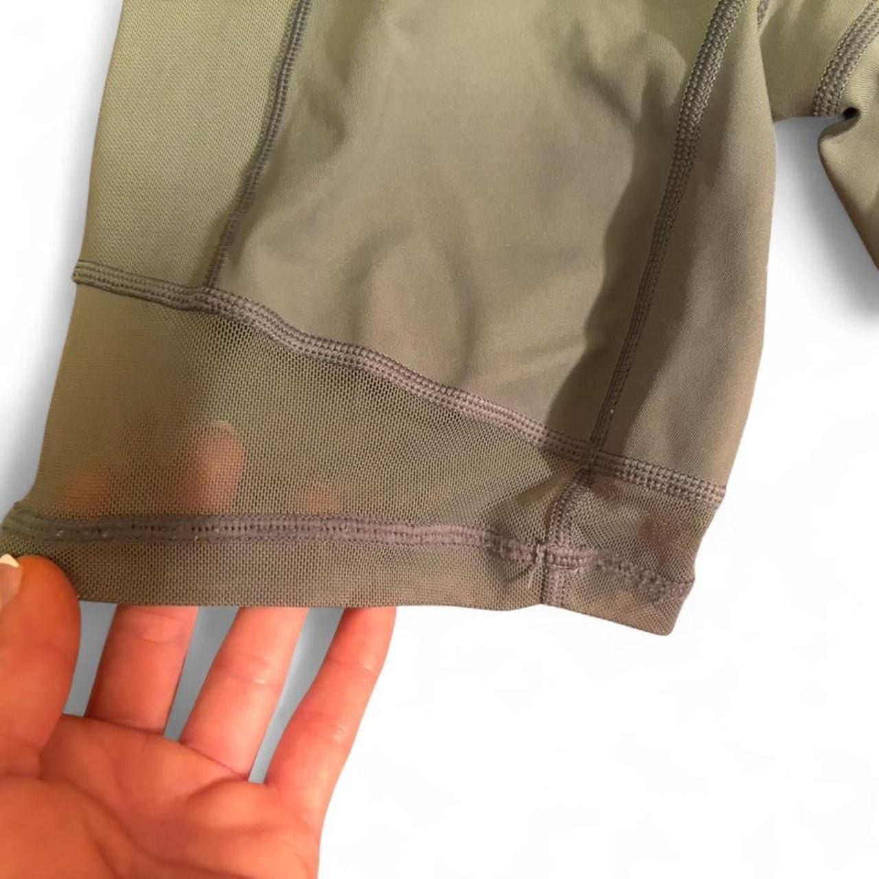 Aerie Chill. Play. Move. High Waisted Mesh Pocket Bike Shorts Size Small 3
