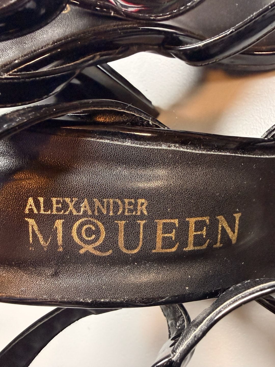 Alexander McQueen Black Patent Leather Ankle Strap Block Heel Sandals Size 39 20