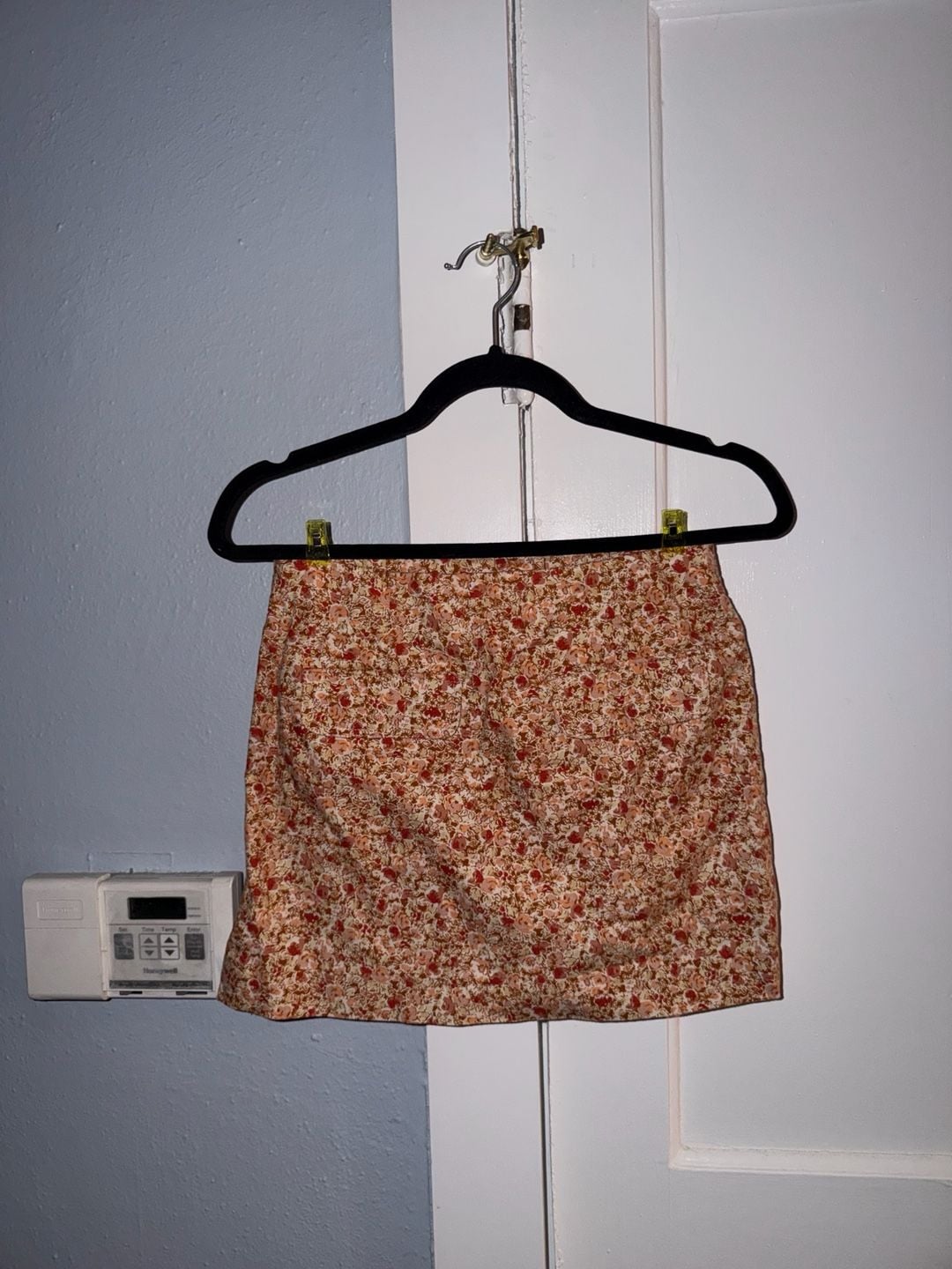 Express Stretch Floral Mini Skirt Size (XS) 3