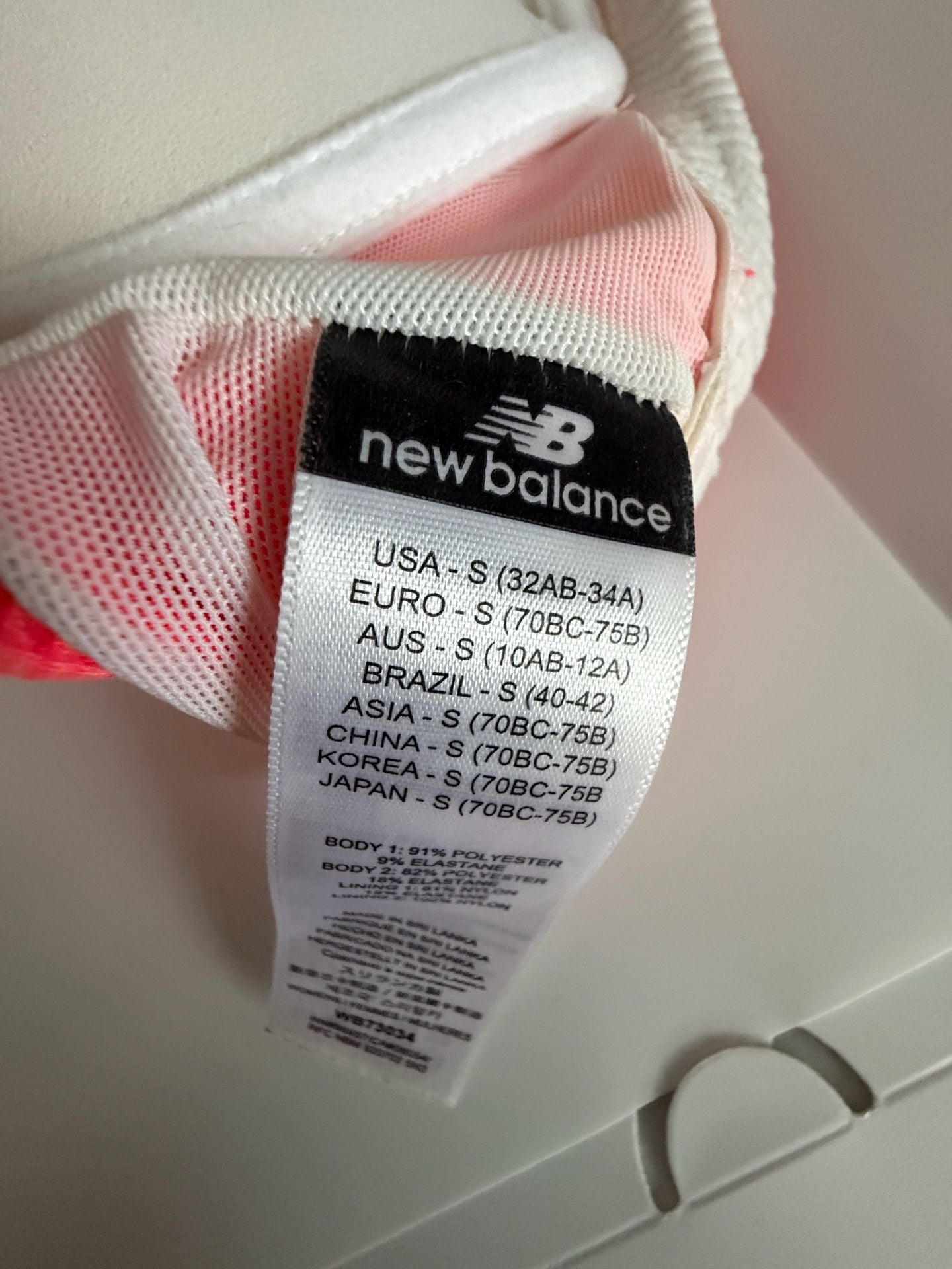 New Balance Women's Sports Bra Size S (32AB-34A) Pink White 2