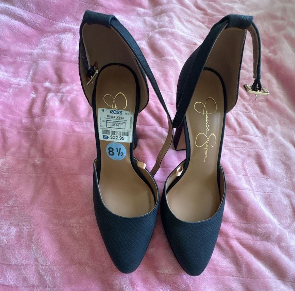 Jessica Simpson Black Textured Ankle Strap Heels Size 8.5 1