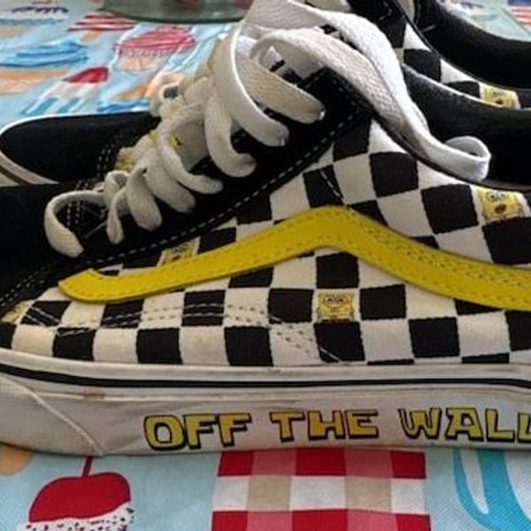 Vans x SpongeBob SquarePants Old Skool Checkered Sneakers Women's 8 / Men's 6.5