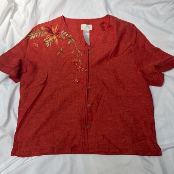 Koret Petites Size M Red Linen Blend Embroidered Floral Button Down Shirt