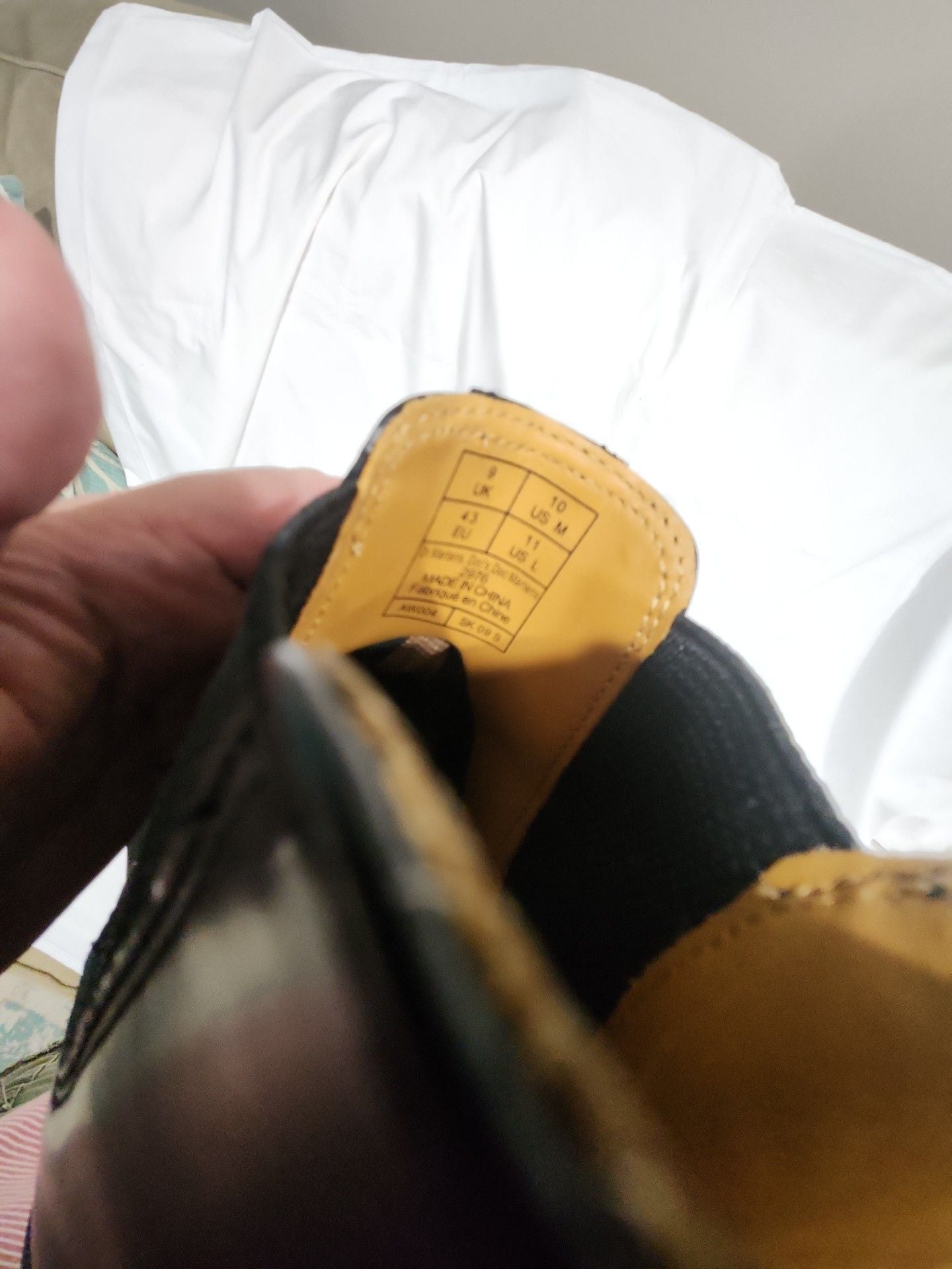 Dr. Martens 2976 Chelsea Boots Black 8