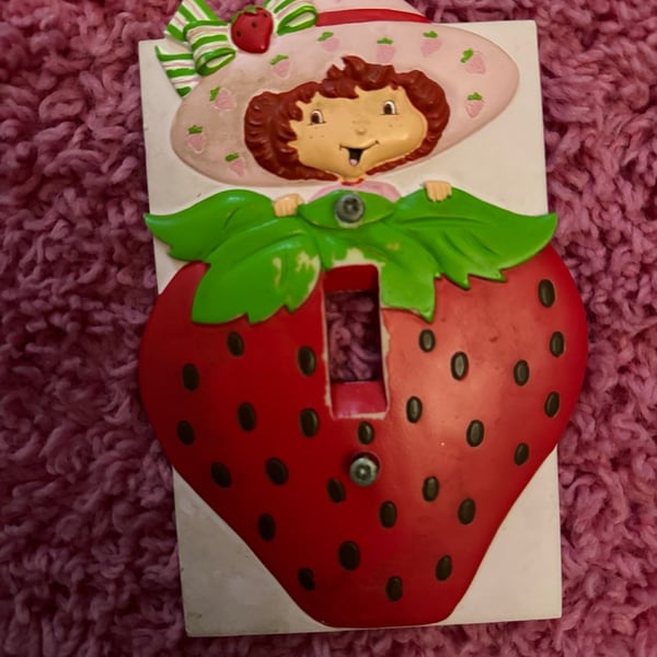 Vintage Strawberry Shortcake Light Switch Plate Cover