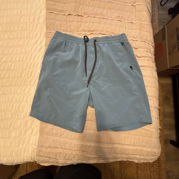 Quiksilver Amphibian Shorts Size Medium Blue 4-Way Stretch