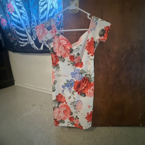 P.O.P. Floral Off-the-Shoulder Bodycon Dress