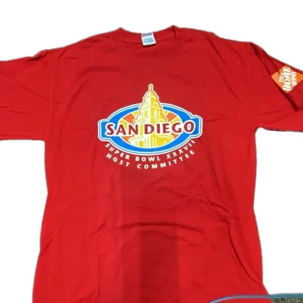 Vintage 2003 San Diego Super Bowl XXXVII Host Committee The Home Depot T-Shirt