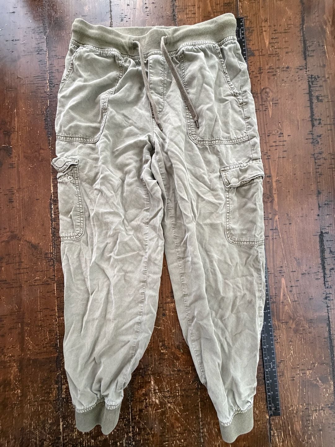 American Eagle Olive Green Cargo Jogger Pants Size M 2