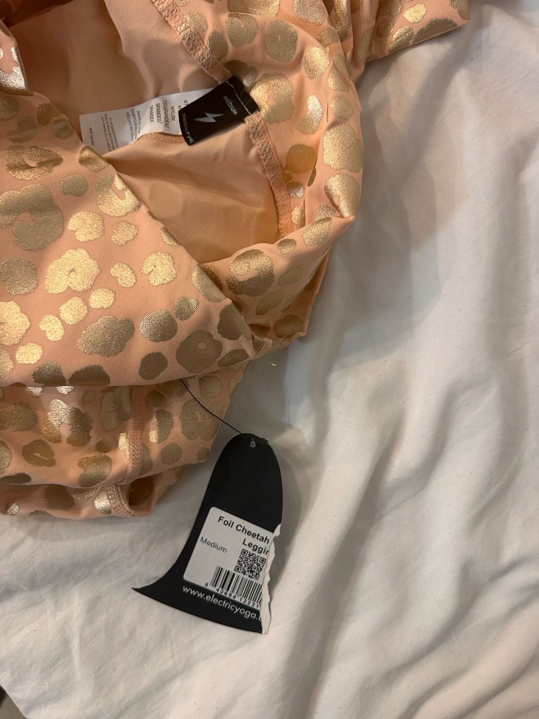 Electric Yoga Foil Cheetah Leggings Size Medium 8