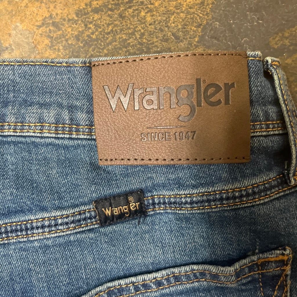 Wrangler Regular Fit Jeans 5