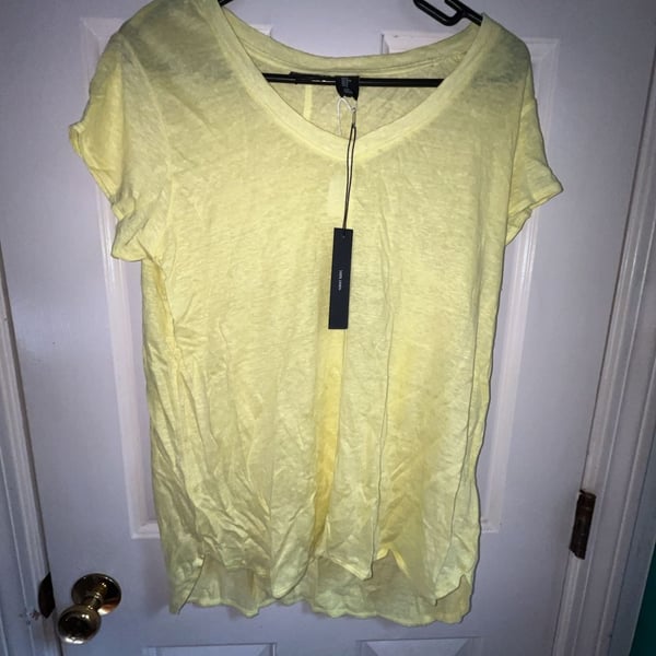 Tahari Women's Yellow 100% Linen V-Neck T-Shirt Size M