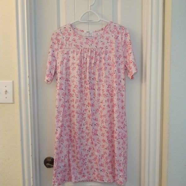 Deyeek Women's Floral Print Nightgown Size M