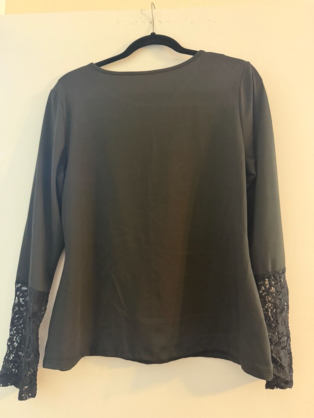 Black Long Sleeve Top with Lace Detail Size XL more like Large 3