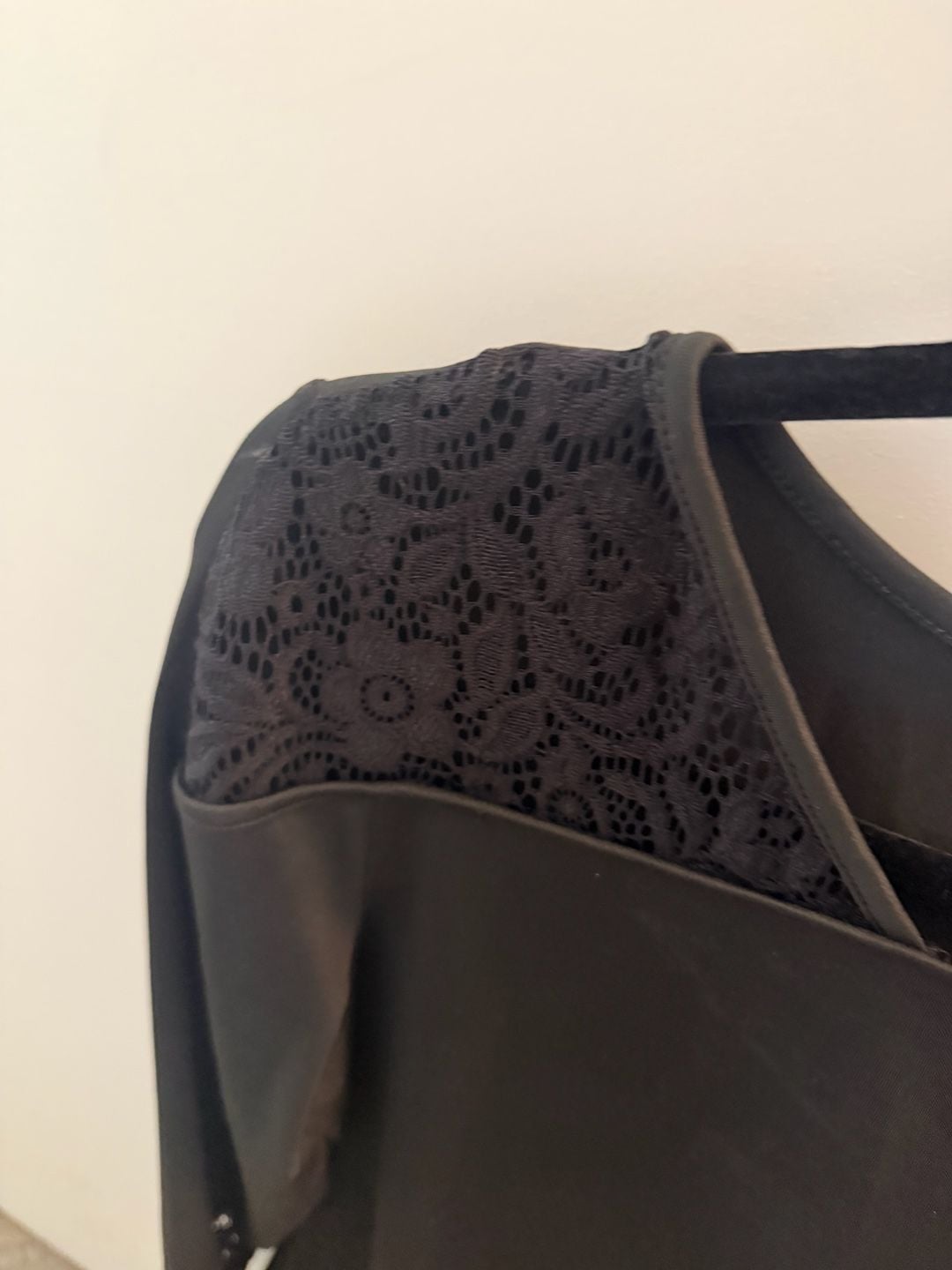Black Long Sleeve Top with Lace Detail Size XL more like Large 6