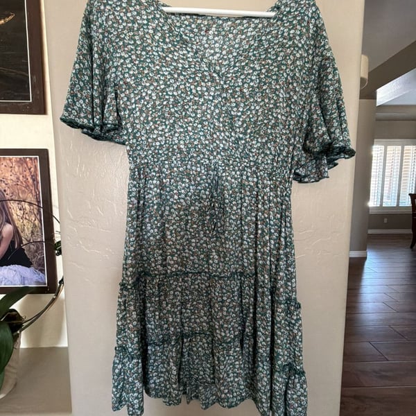 Breezaya Ladies V-Neck Lace Trim Floral Print Dress With Gathered Waist