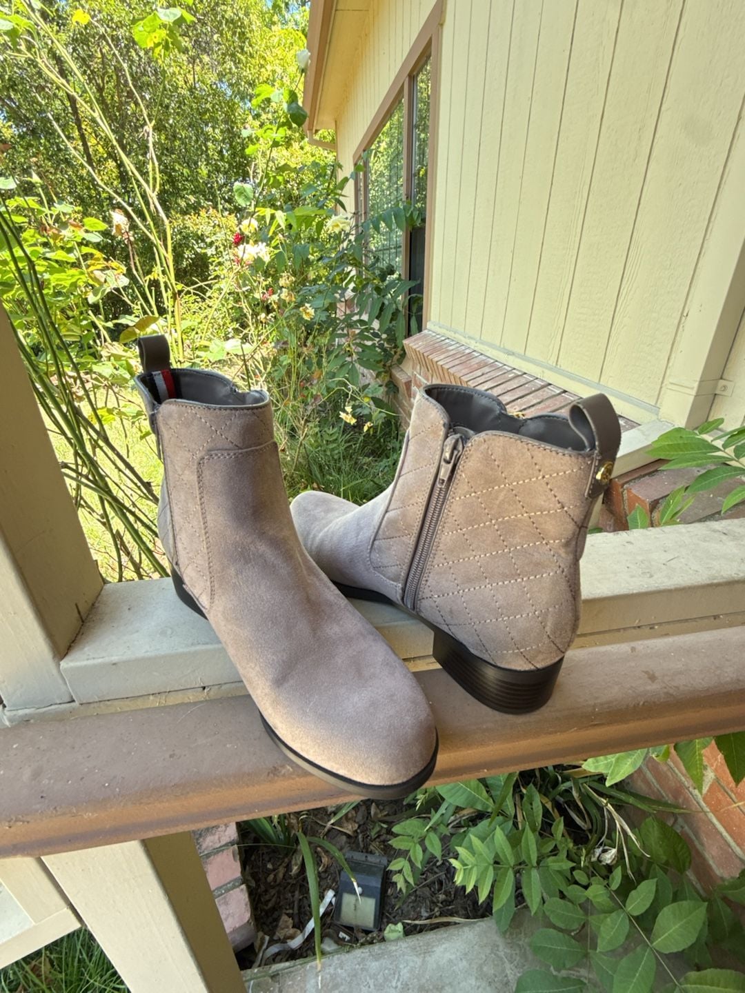 Tommy Hilfiger Quilted Suede Ankle Boots 1