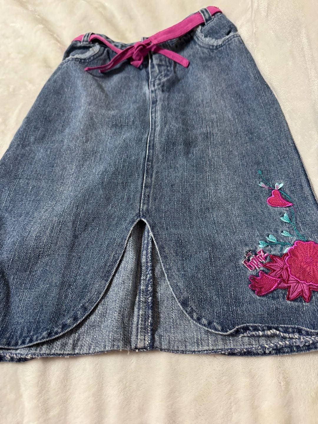 Bratz Girls Denim Skirt Size 6/6X Embroidered Floral Tie Waist 8