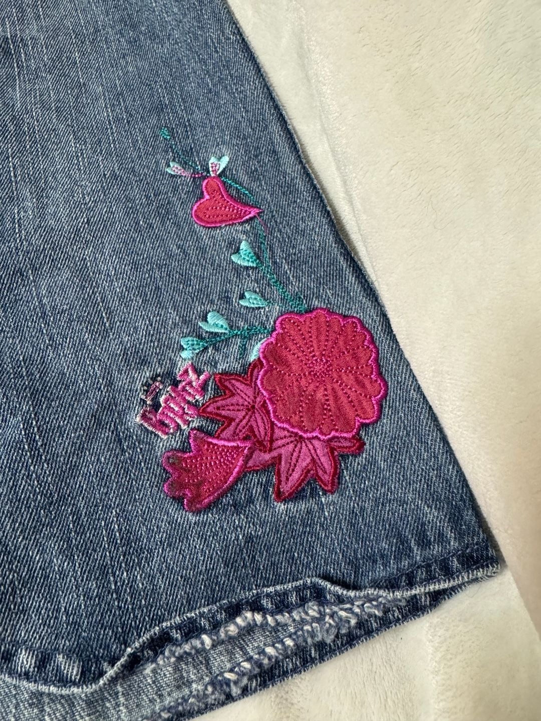 Bratz Girls Denim Skirt Size 6/6X Embroidered Floral Tie Waist 11