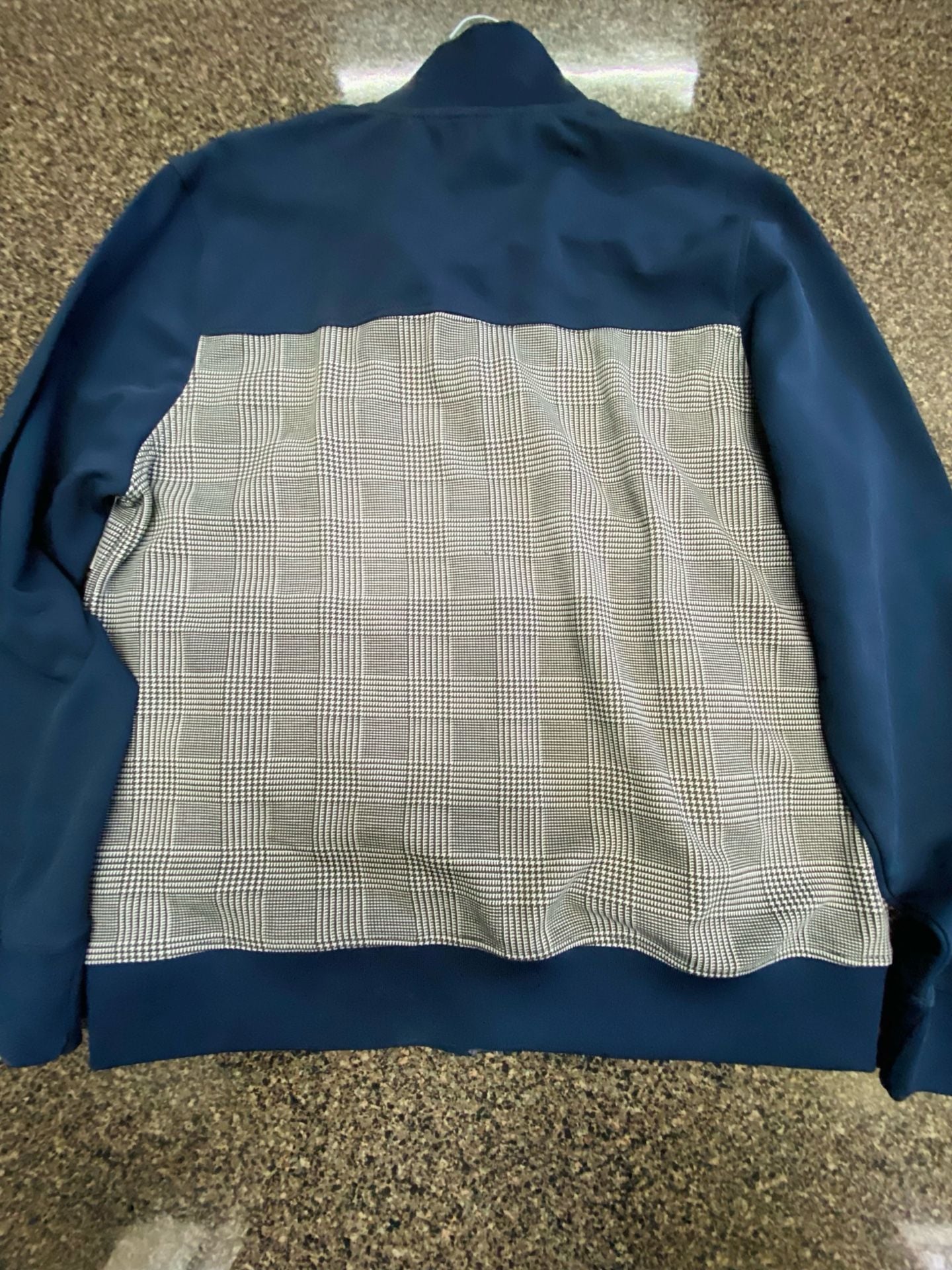 Product thumbnail 3