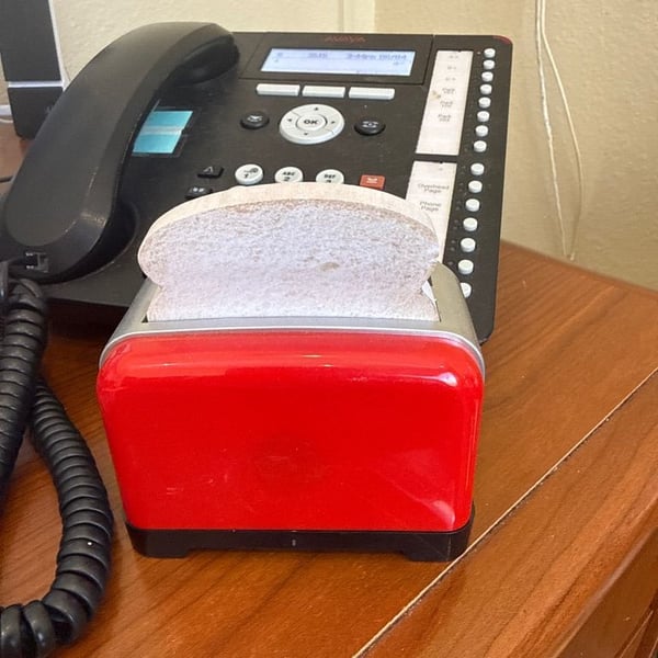 Vintage Red Toaster Shaped Memo Holder