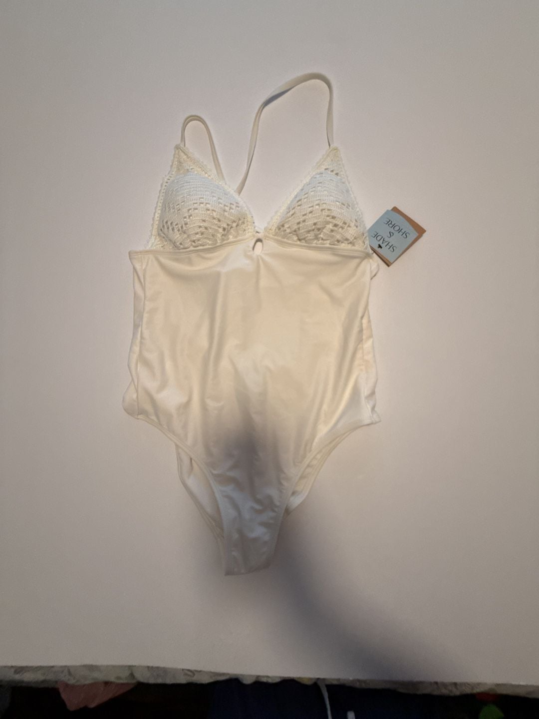 Shade & Shore Women's Crochet Detail One-Piece Swimsuit White Size M 1