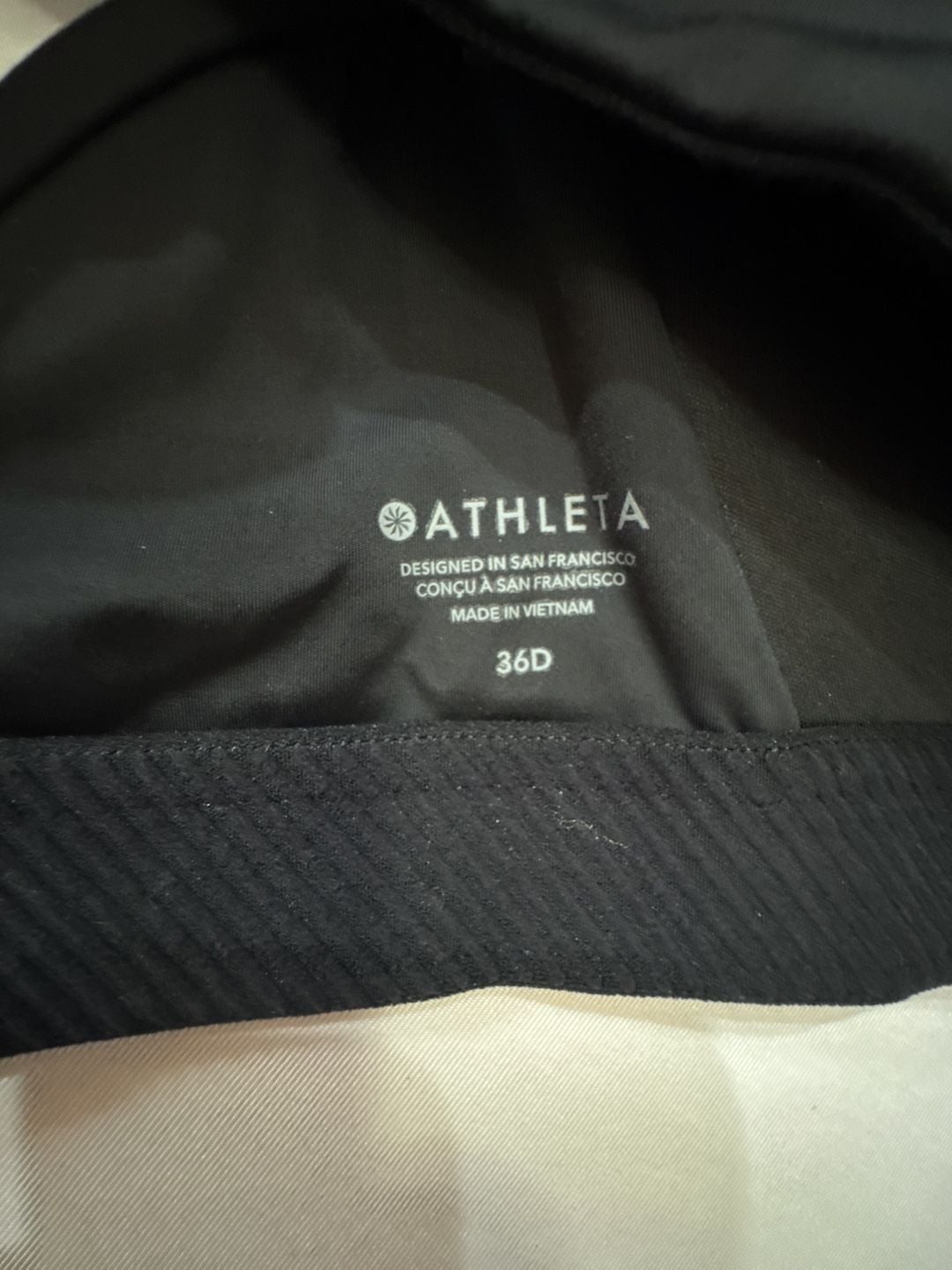 N475 Athleta Black Sports Bra Size 36D 3