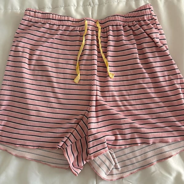 Life is Good Sleep Women's Size S Pink Striped Ribbed Lounge Shorts