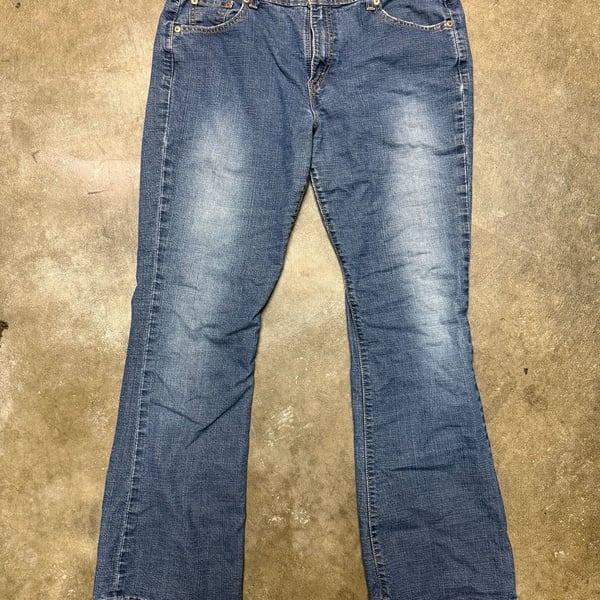 Levi's 515 Nouveau Boot Cut Stretch Jeans Size 14 Medium