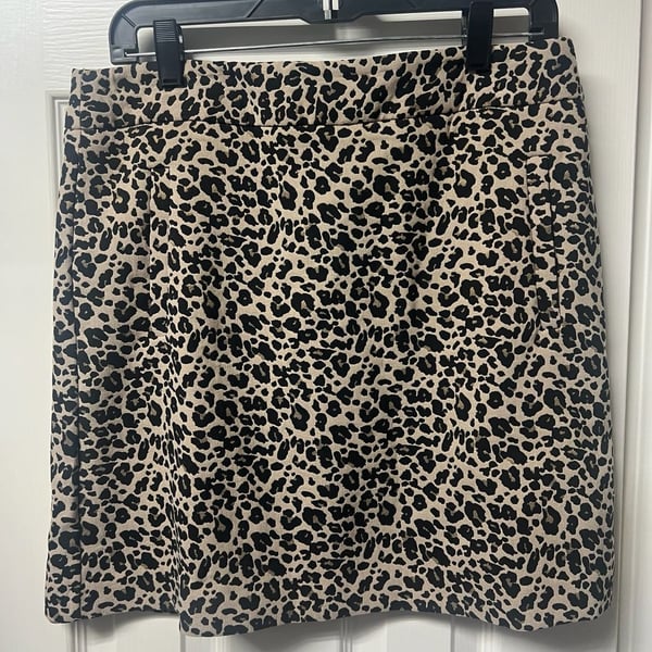 LOFT Leopard Print Skirt Size 10