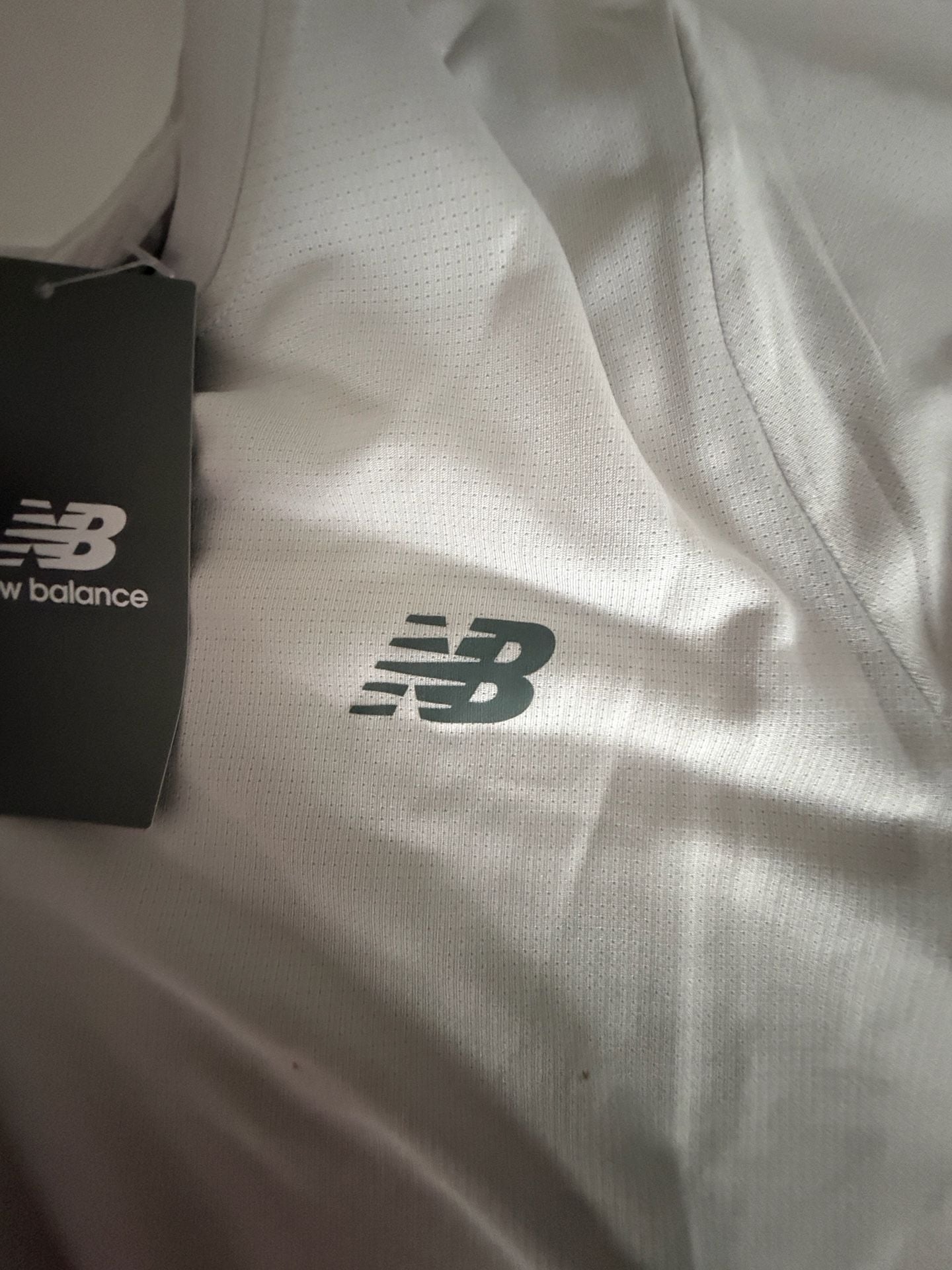New Balance Performance Athletic T-Shirt Size M 3