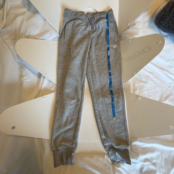 New Balance Men's Size S Gray Jogger Sweatpants