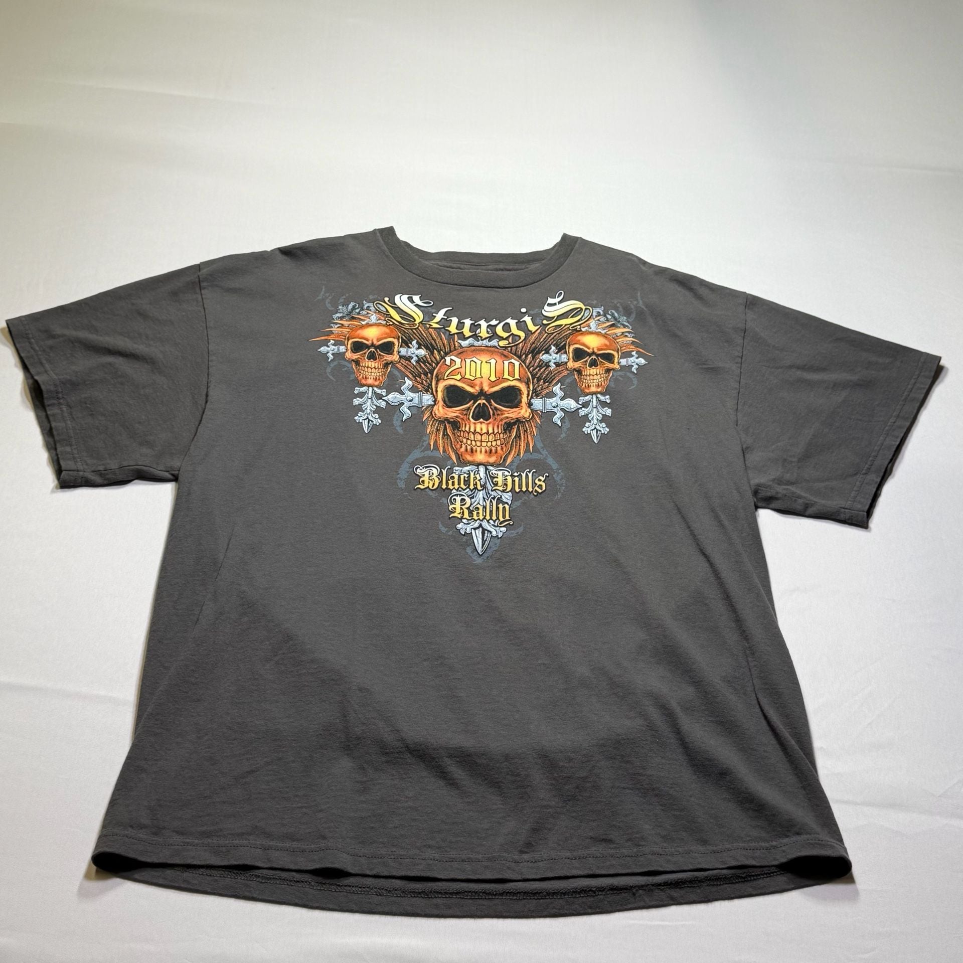 2000’s Skull Graphic T-Shirt 4
